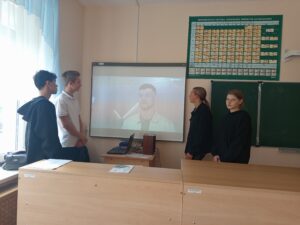 День физики - 2025