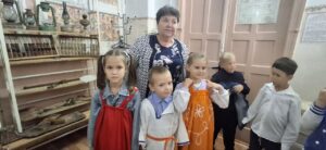Экскурсия в библиотеку